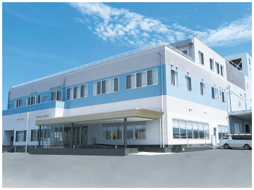 三陸で水揚げされたさんまやさばなどの生鮮出荷から冷凍、加工食品までを一貫して扱っています
